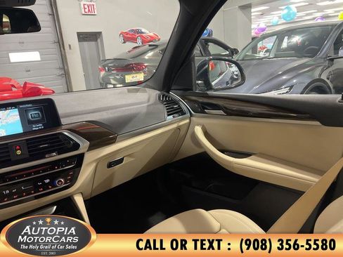 Used 2018 BMW X3 xDrive30i w/ Premium Package image 20