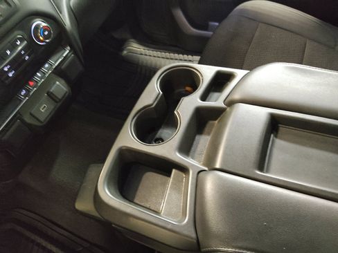 Used 2020 Chevrolet Silverado 1500 Custom w/ Custom Value Package RWD image 26