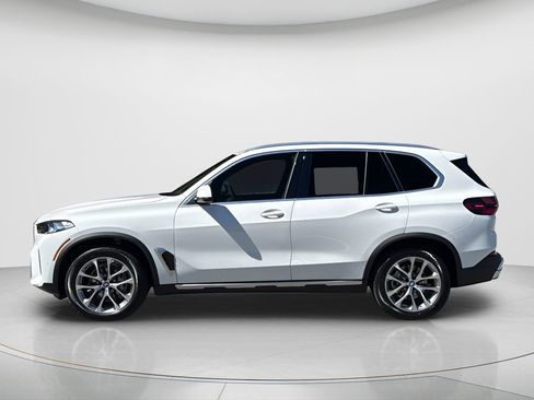 New 2026 BMW X5 xDrive40i image 2