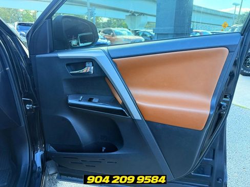 Used 2016 Toyota RAV4 Limited FWD image 75