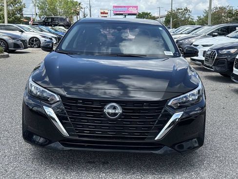 Certified 2024 Nissan Sentra SV FWD image 9