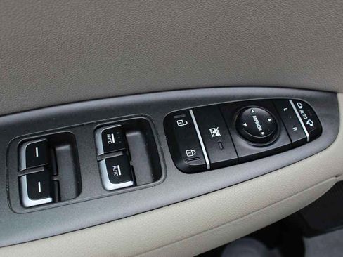 Used 2017 Kia Optima LX w/ Convenience Package FWD image 13