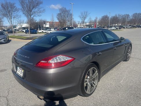 Used 2013 Porsche Panamera image 6
