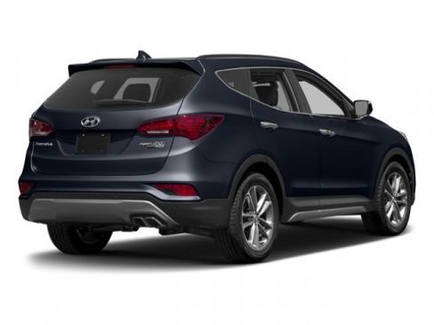 Used 2017 Hyundai Santa Fe Sport image 2