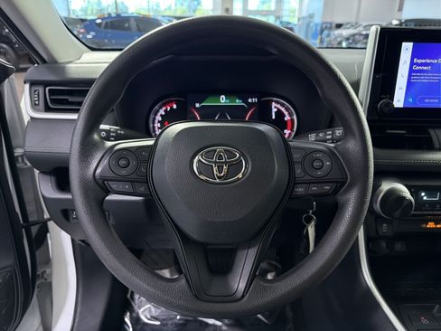 Used 2024 Toyota RAV4 LE AWD/4WD image 26
