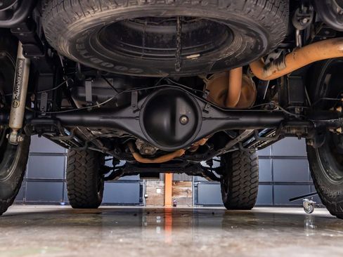 Used 2019 Toyota Tacoma TRD Off-Road image 14