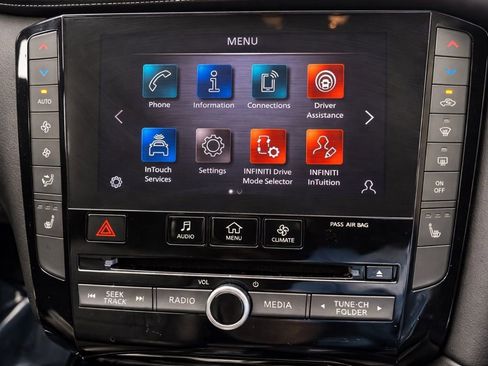 Used 2023 INFINITI QX50 Luxe image 18