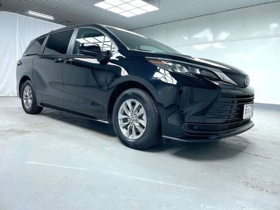 Certified 2024 Toyota Sienna LE