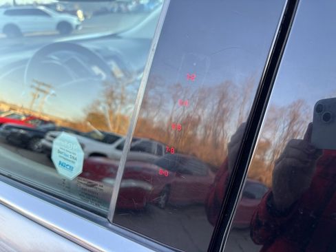 Used 2019 Ford Edge SEL w/ Equipment Group 201A image 12