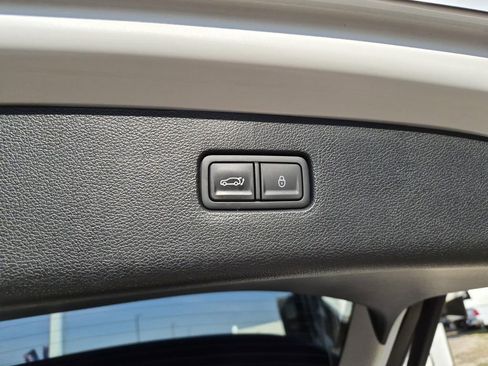 Used 2024 Genesis GV80 3.5T w/ Prestige Package image 11