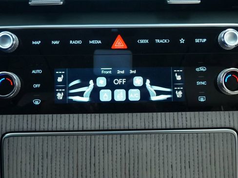 New 2026 Genesis GV80 2.5T Prestige image 44