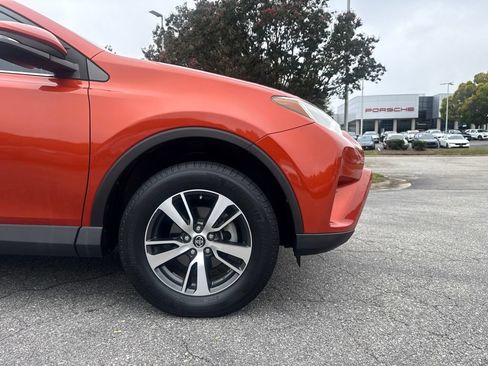 Used 2016 Toyota RAV4 XLE FWD image 12