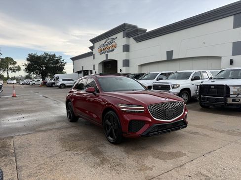 Used 2023 Genesis GV70 2.5T w/ Sport Prestige Package AWD/4WD image 2