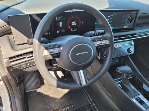 Used 2025 Hyundai Tucson SEL image 9