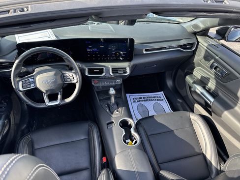 Used 2024 Ford Mustang Premium image 32