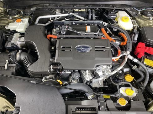 Certified 2025 Subaru Forester Limited image 14