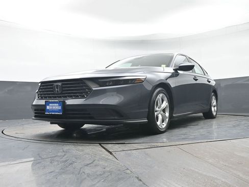 Certified 2024 Honda Accord LX image 27