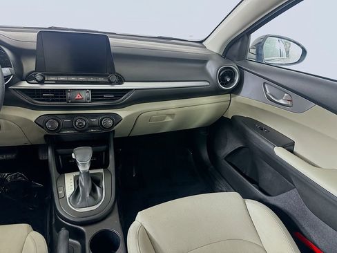 Used 2023 Kia Forte LXS image 19