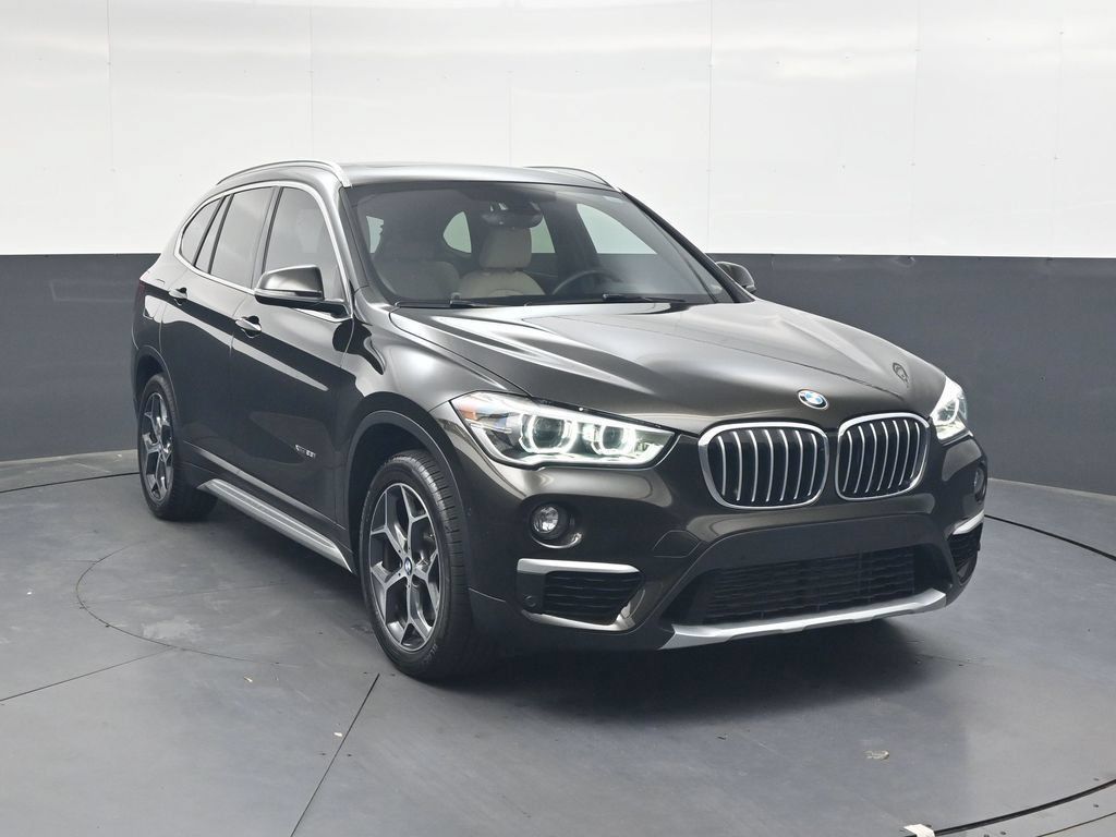 Used 2017 BMW X1 xDrive28i AWD/4WD image 2