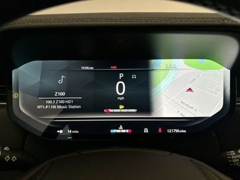 Used 2023 Land Rover Range Rover SE image 27