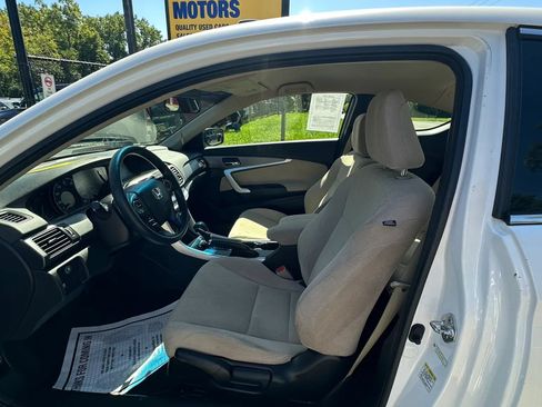 Used 2013 Honda Accord LX-S image 21