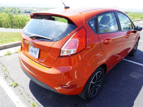 Used 2019 Ford Fiesta SE w/ Equipment Group 201A image 11