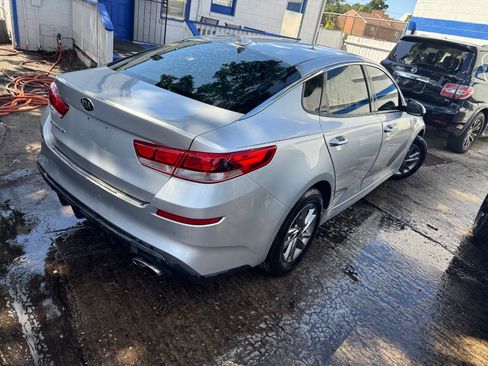 Used 2019 Kia Optima LX FWD image 4