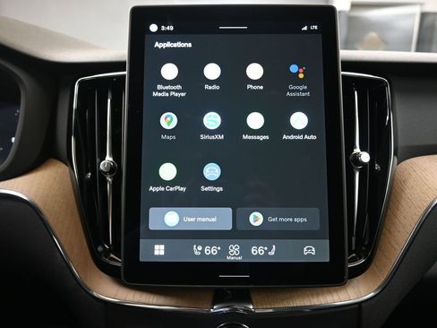 New 2026 Volvo XC60 B5 Plus w/ Protection Package Premier image 32