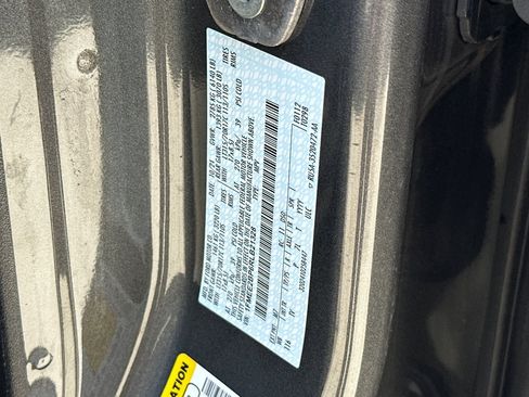 Used 2024 Ford Bronco Wildtrak AWD/4WD image 29