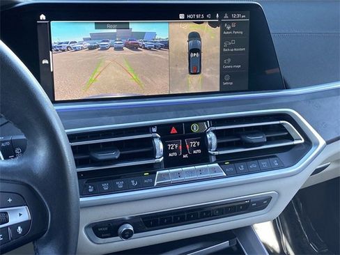 Used 2022 BMW X5 xDrive40i w/ Luxury Seating Package image 29