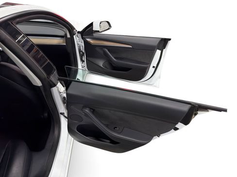 Certified 2023 Tesla Model 3 Standard Range RWD image 12