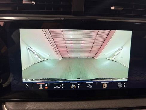 New 2026 GMC Sierra 2500 AT4 image 18