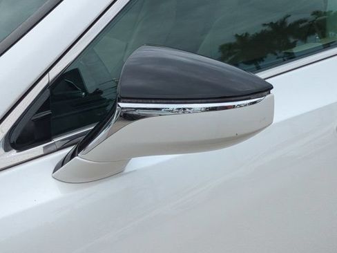 Used 2019 Lexus ES 350 w/ Accessory Package 2 FWD image 11