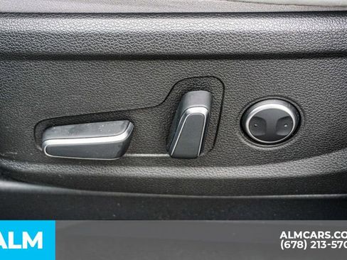 Used 2025 Hyundai Palisade SEL image 50