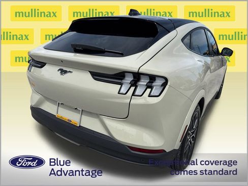 Used 2025 Ford Mustang Mach-E Premium RWD image 4