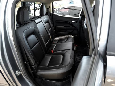 Used 2022 GMC Canyon AT4 AWD/4WD image 37