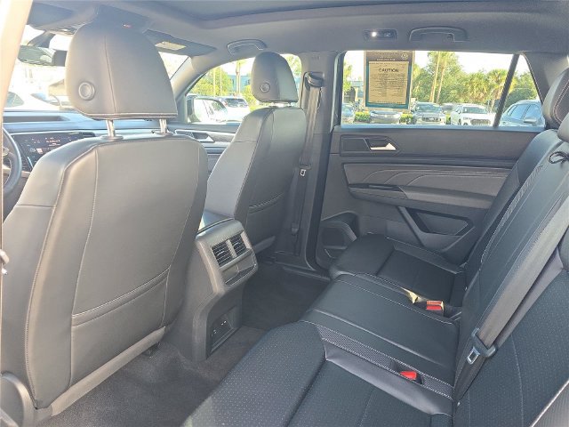 Used 2022 Volkswagen Atlas Cross Sport SE FWD image 10