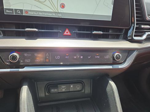 Used 2023 Kia Sportage SX FWD image 23