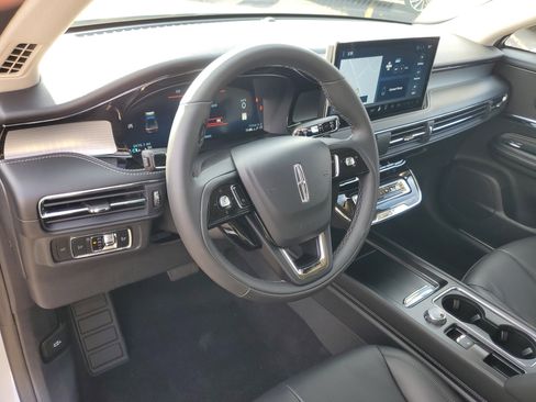 Certified 2024 Lincoln Corsair AWD w/ Equipment Group 101A image 13