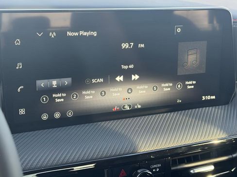 New 2026 Nissan Kicks SR w/ Cold Weather Package image 25