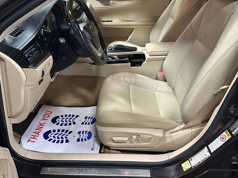 Used 2013 Lexus ES 350 w/ Luxury Pkg image 9