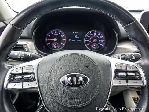 Used 2020 Kia Telluride EX image 16