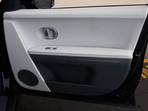 Used 2023 Hyundai Ioniq 5 SEL image 21