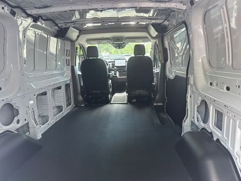 New 2026 Ford Transit 150 Low Roof RWD image 18