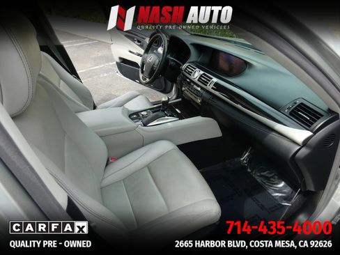 Used 2016 Lexus LS 460 w/ Comfort Package image 24