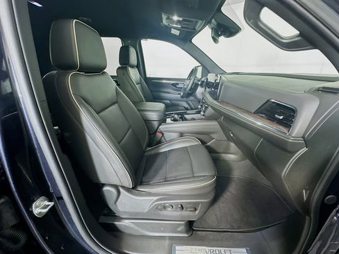 Used 2025 Chevrolet Tahoe Premier image 34