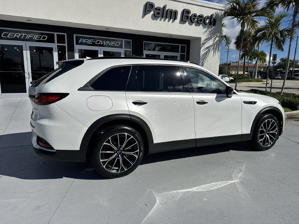 Used 2025 MAZDA CX-70 Plug-In Hybrid w/ Premium Plus AWD/4WD image 4