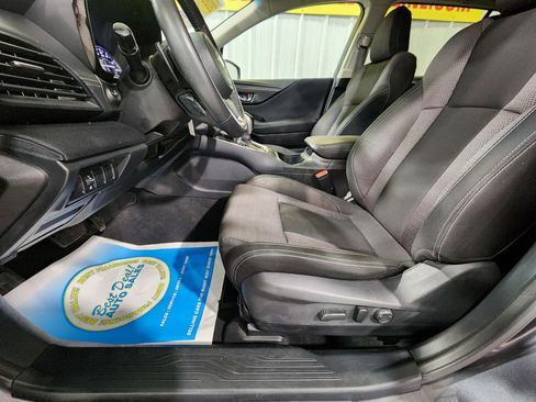 Used 2020 Subaru Outback Premium AWD/4WD image 13