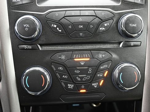 Used 2018 Ford Fusion S image 22