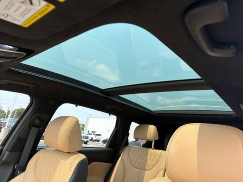 Used 2023 Hyundai Santa Fe Calligraphy AWD/4WD image 26